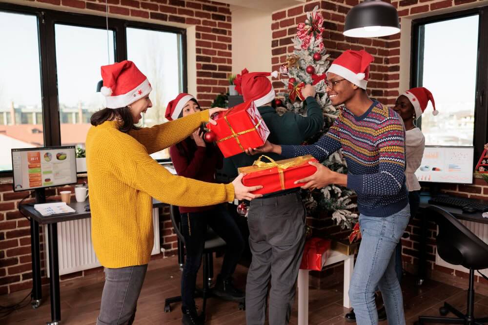 Budget oeuvres sociales CSE utilisé pour noël