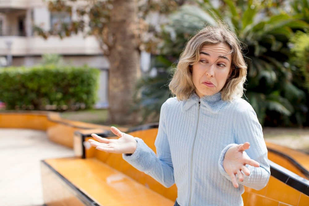 Représentation d'une élue qui se demande si elle peut quitter un syndicat et garder ses mandats CSE